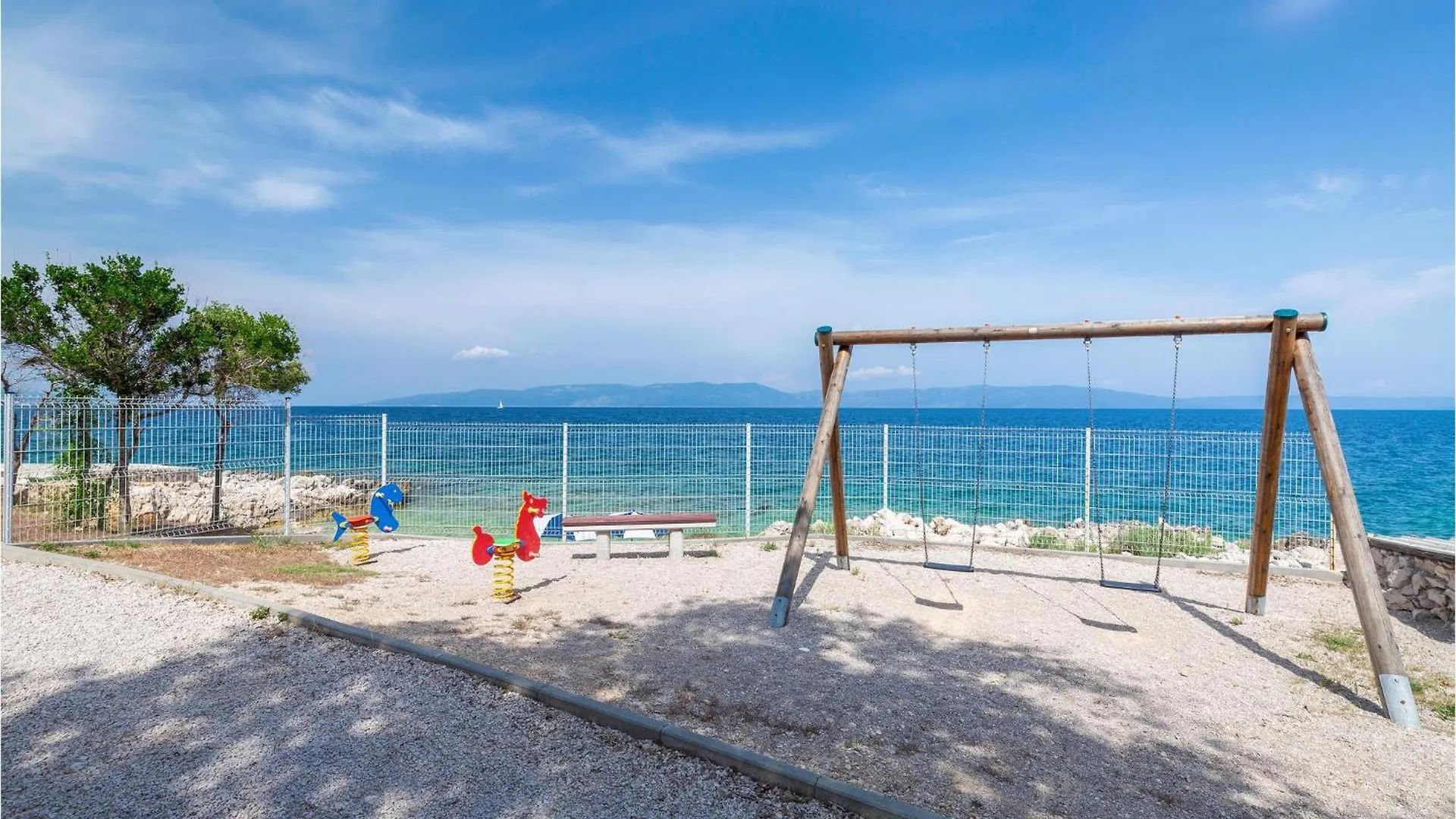 ראבני Lovely Apartment In Labin With House Sea View